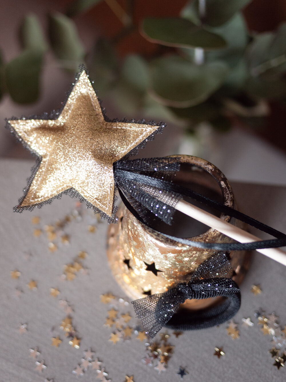 Baguette magique or et tulle paillettes